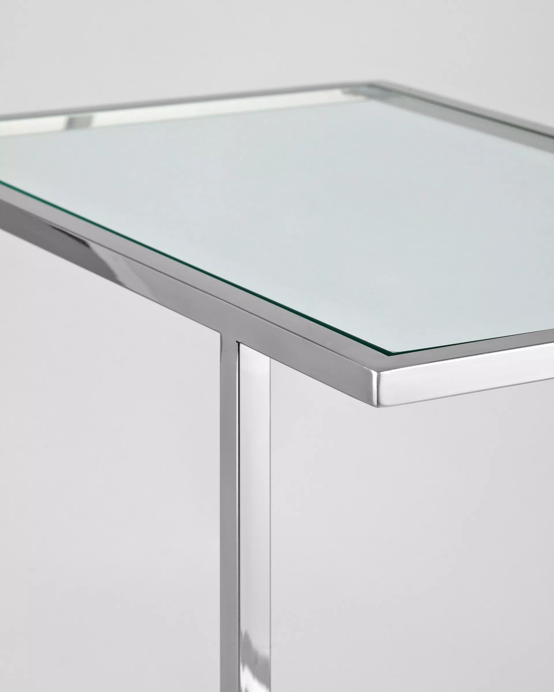 Журнальный столик 50х32 БОСТОН прозрачное стекло сталь серебро