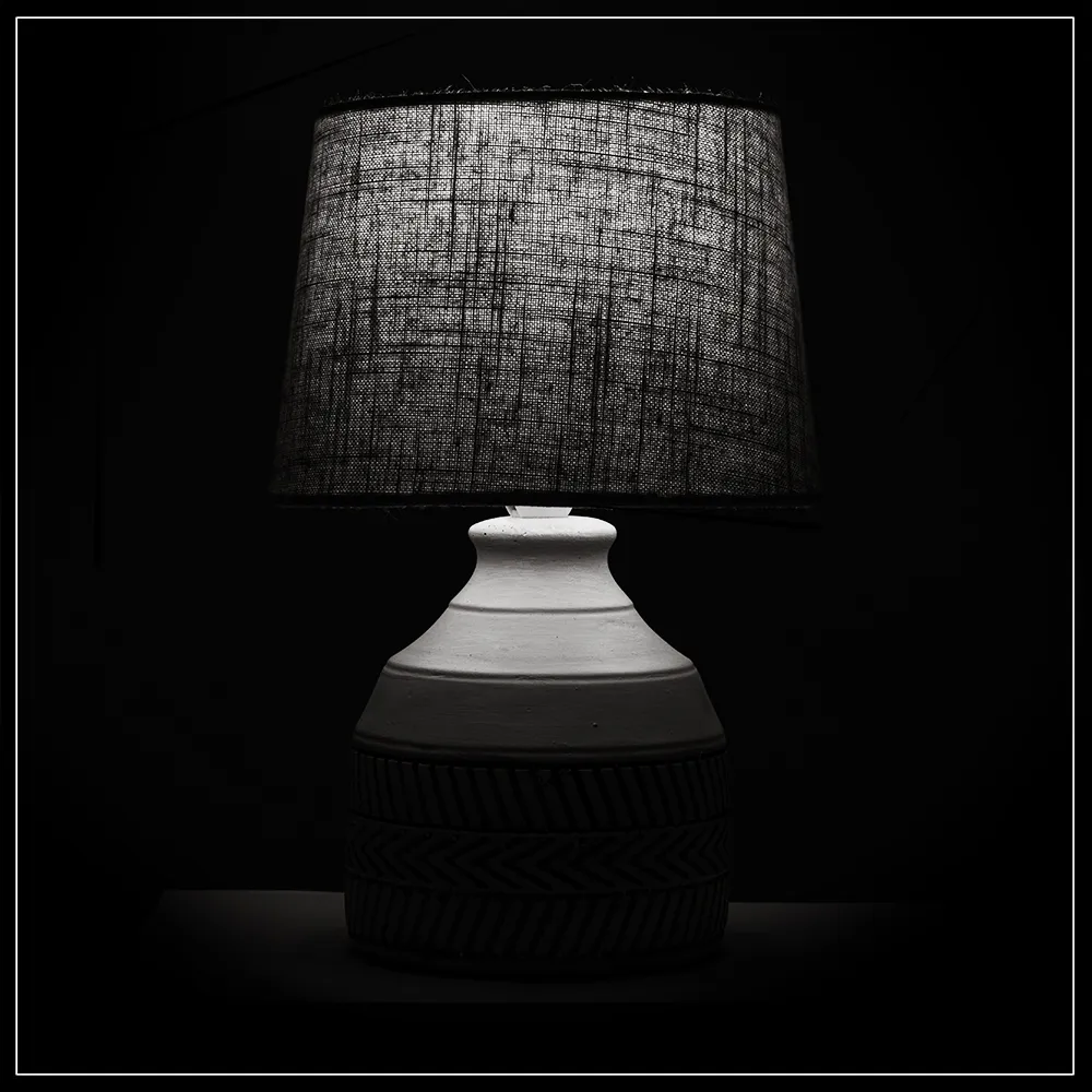 Лампа настольная ARTE LAMP TIAKI A4636LT-1GY
