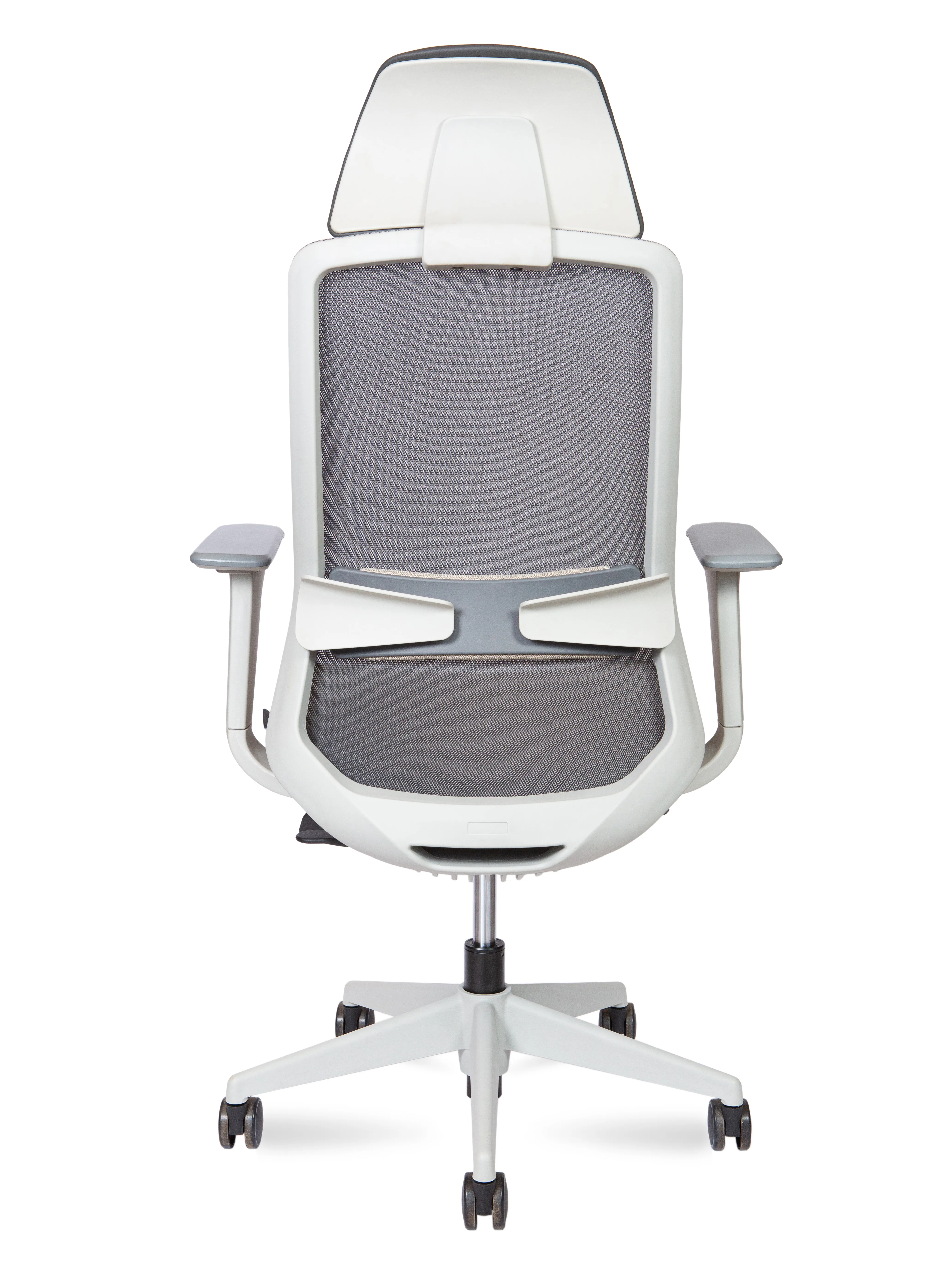 Кресло руководителя (эргономичное) NORDEN Como grey beige серый / бежевый H6301-1-18 beige
