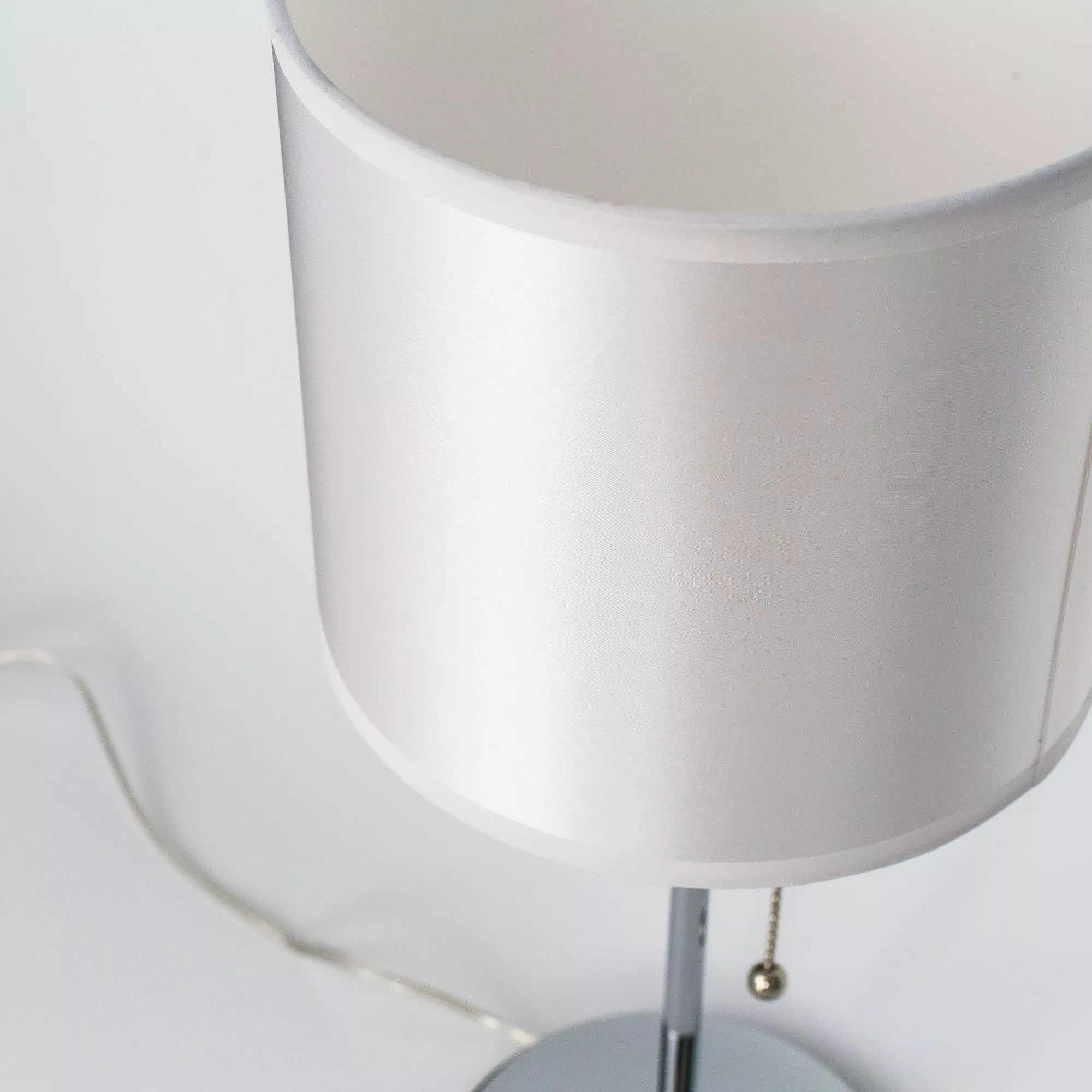 Настольная лампа Аврора белая Citilux CL463810