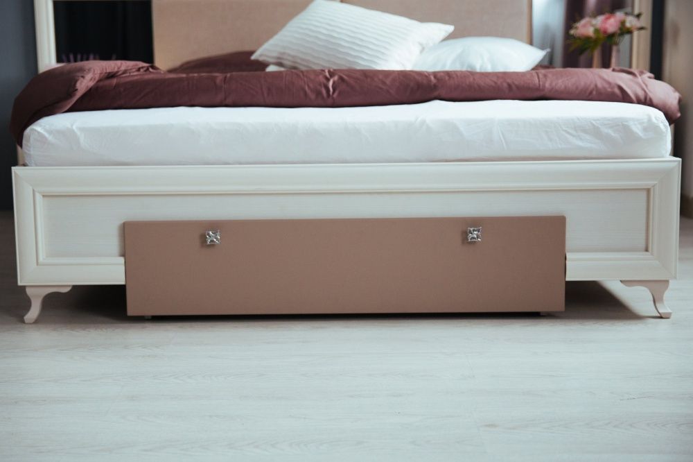 Двуспальная кровать с ортопедическим основанием Саванна М06