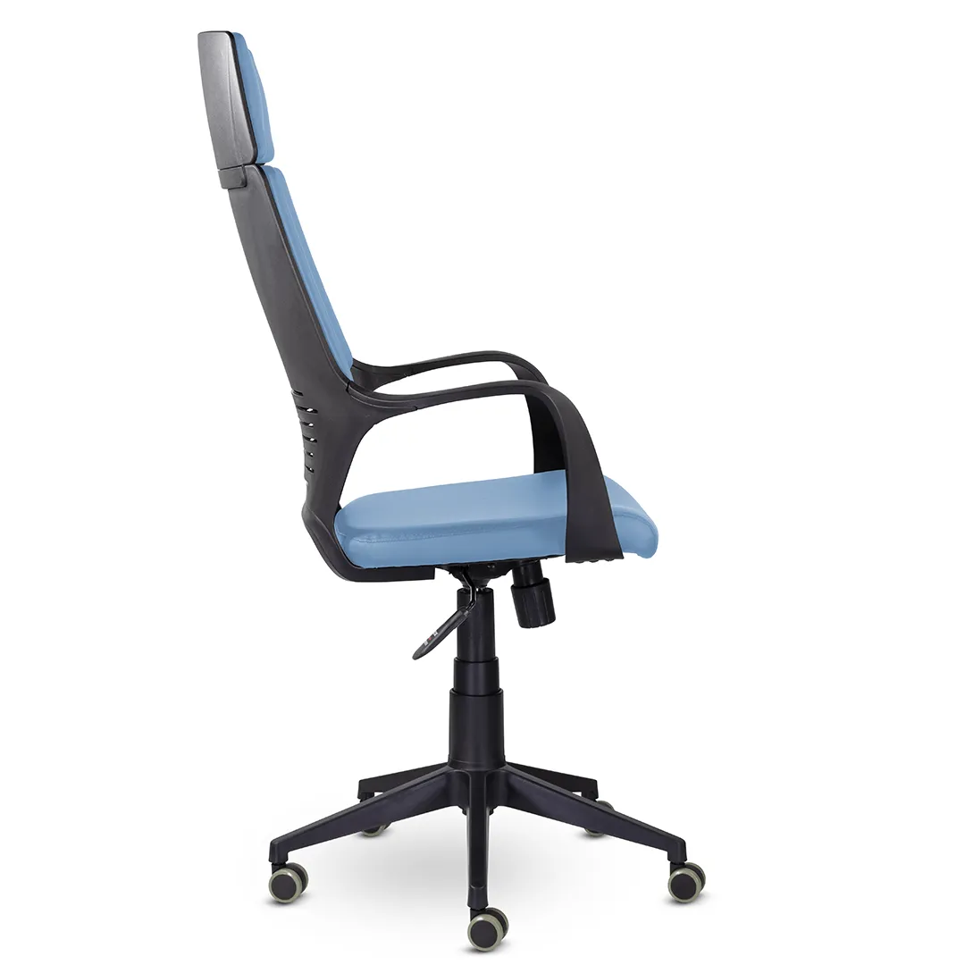 Кресло для руководителя Айкью СН-710 экокожа S светло-голубой